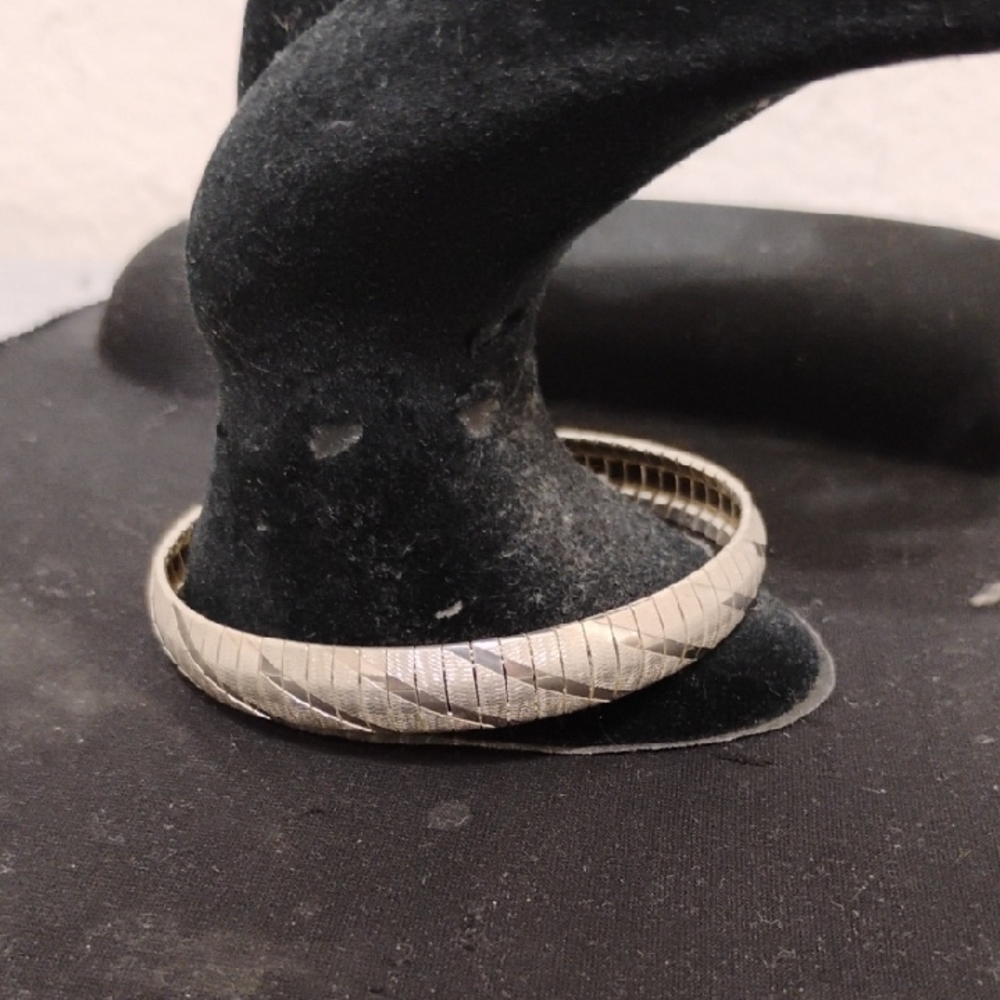 Textured Silver Bangle Bracelet
